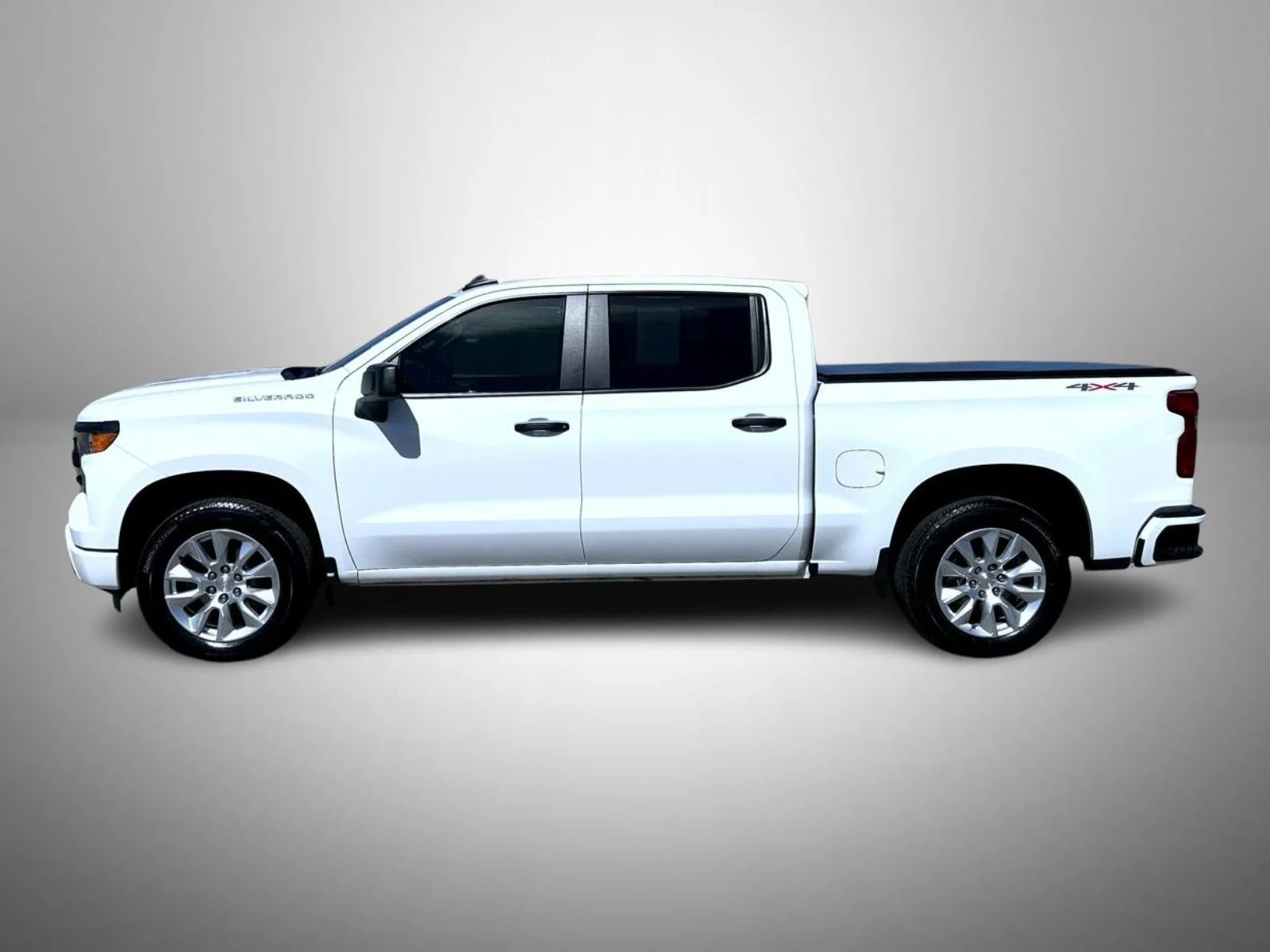 2024 Chevrolet Silverado 1500 Custom - Photo 8
