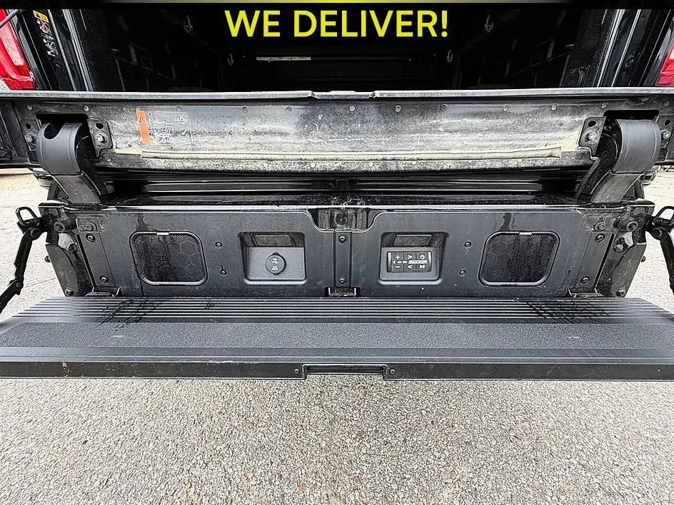Used 2026 Onyx Black GMC AT4X image 7