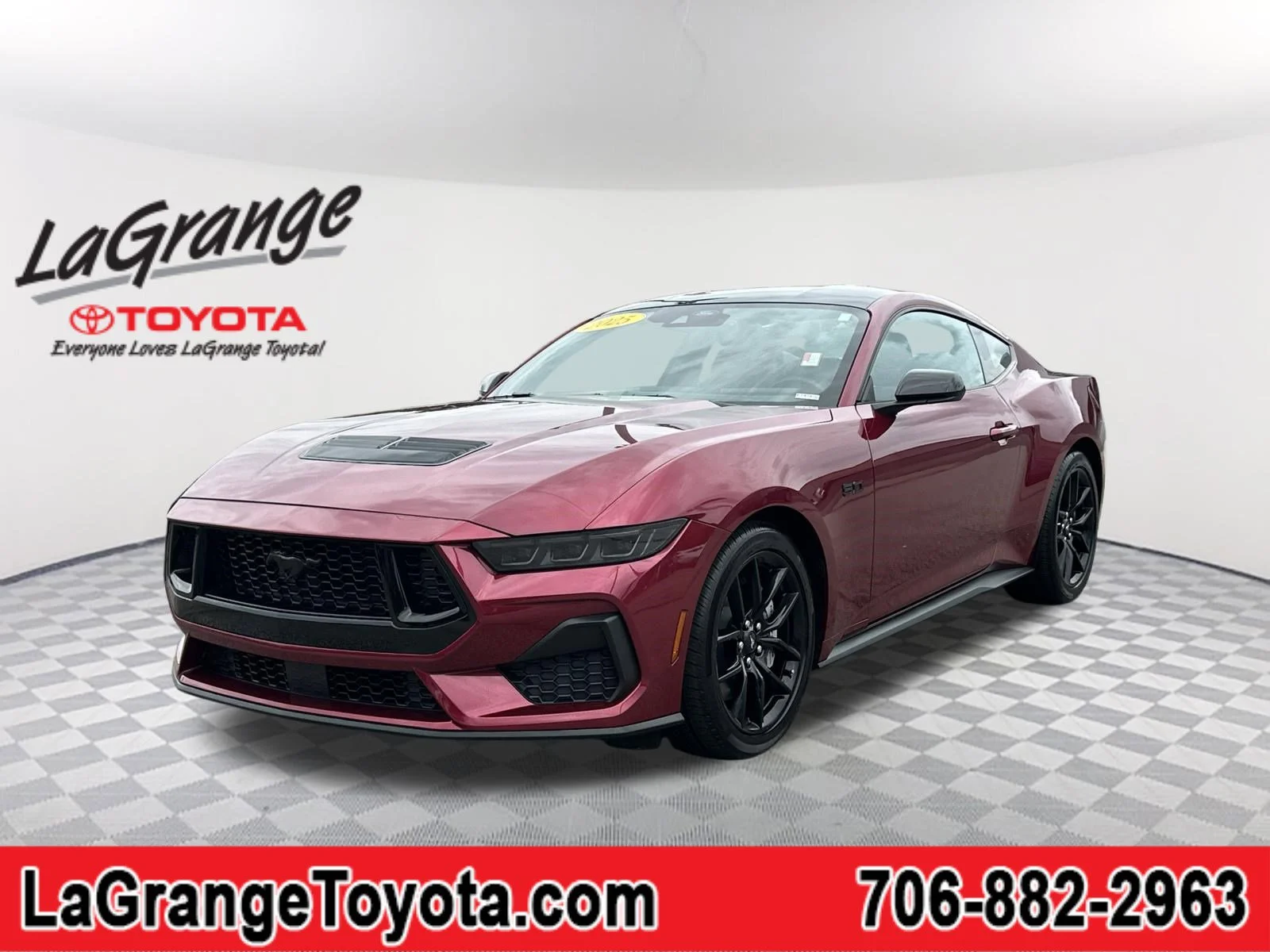 2025 Ford Mustang GT Fastback's photo