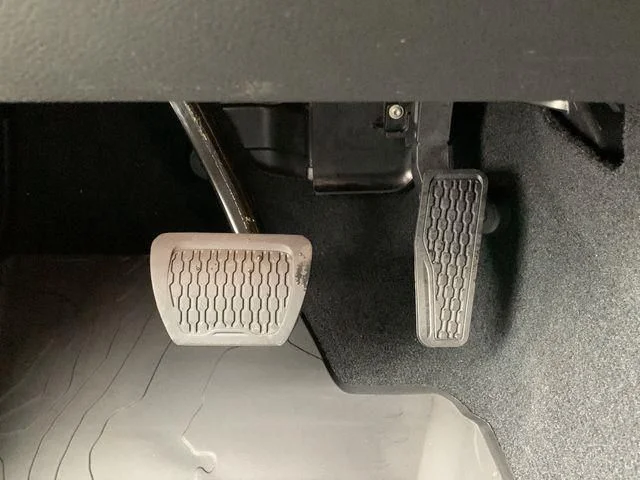 New 2026 White Jeep Rubicon image 19