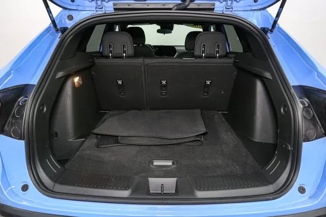 Used 2024 Blue Chevrolet 1RS image 11