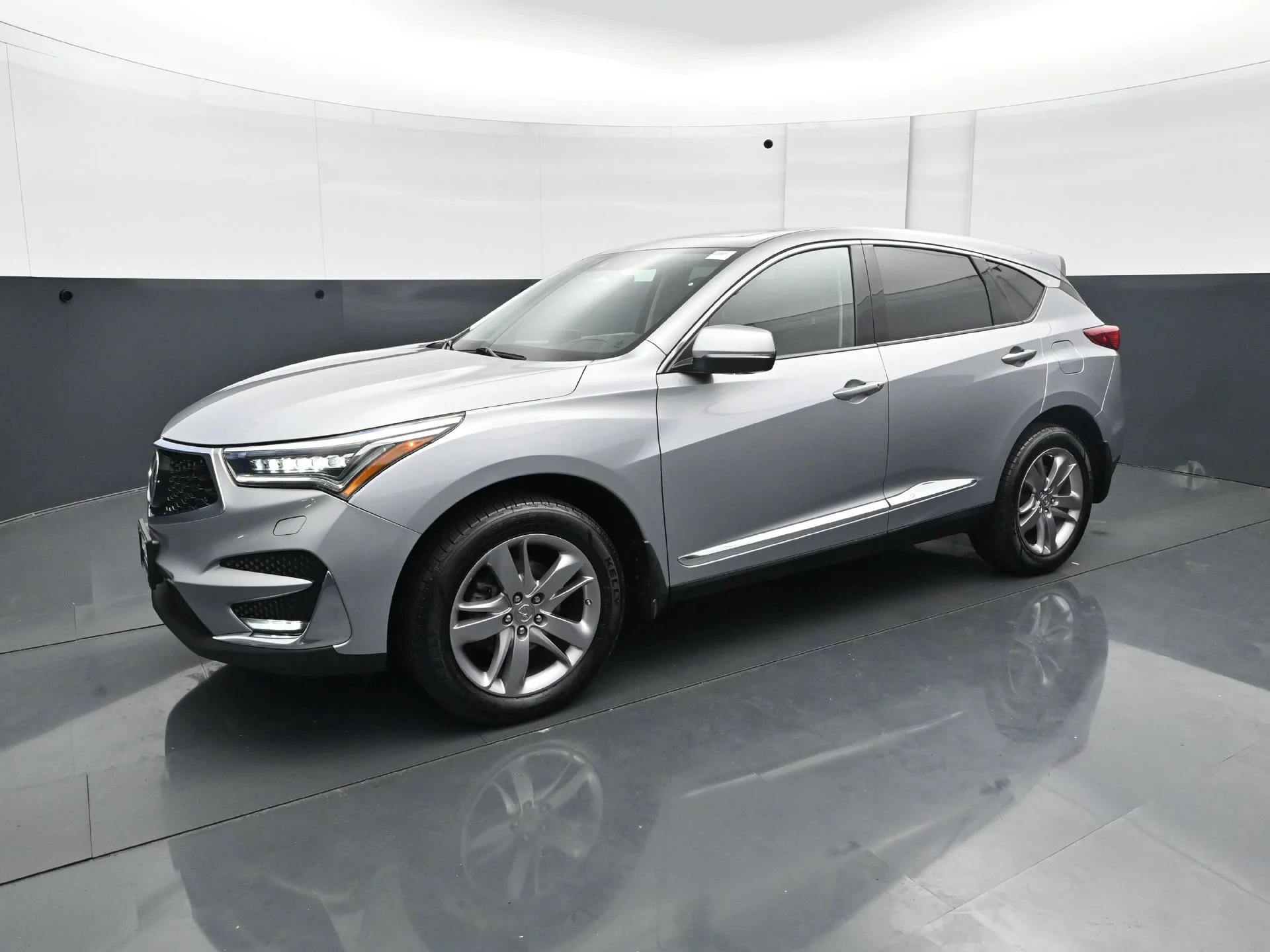 Used 2021 Silver Acura Platinum Elite AWD image 2
