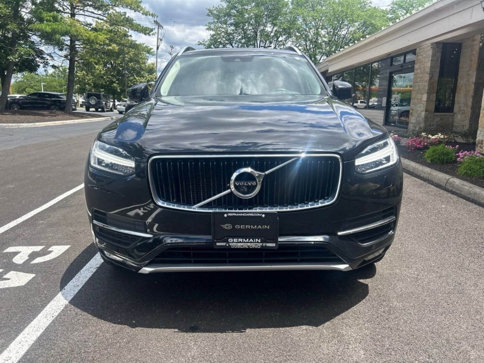 Used 2016 Onyx Black Metallic Volvo T6 Momentum image 3