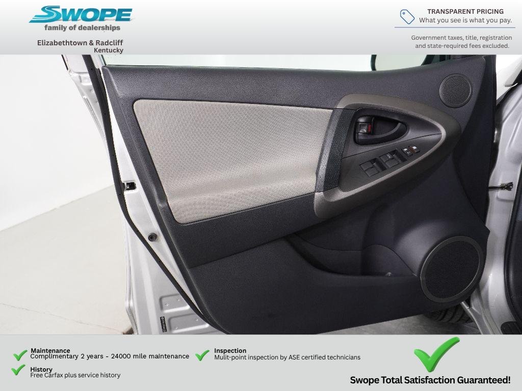 Used 2012 Classic Silver Metallic Toyota Base image 14