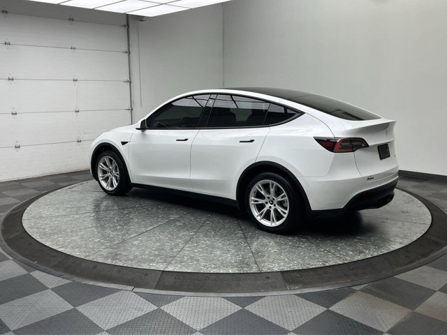 Used 2021 Tesla Model Y Long Range with VIN 5YJYGDEE3MF185159 for sale in Fond Du Lac, WI