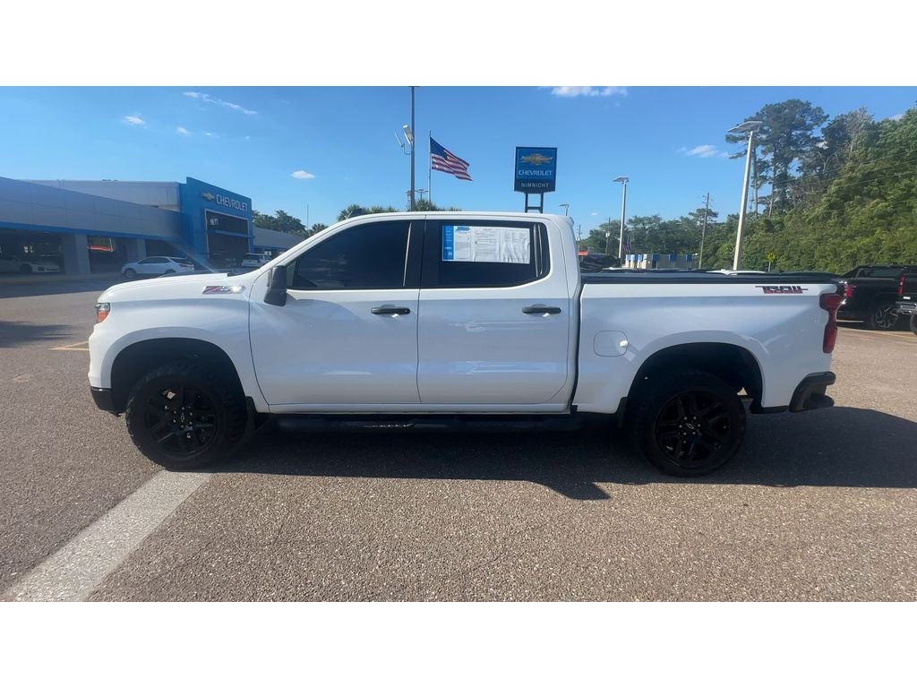 Used 2024 Summit White Chevrolet Custom Trail Boss image 5