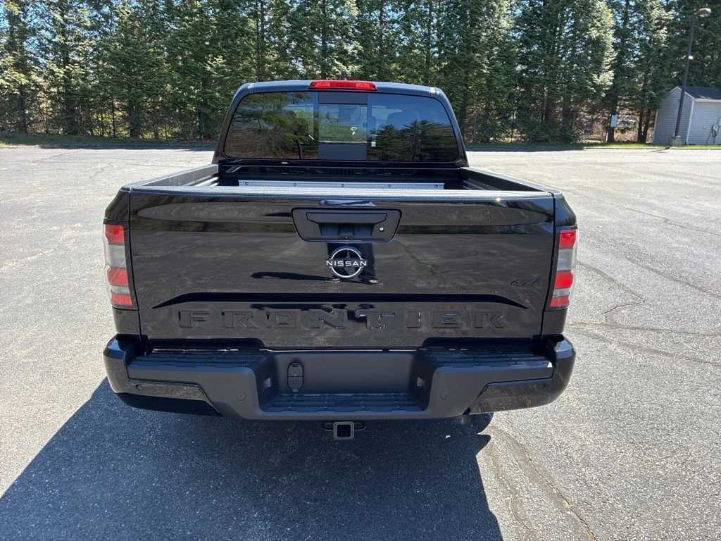 New 2026 Super Black Nissan Crew Cab SV image 6