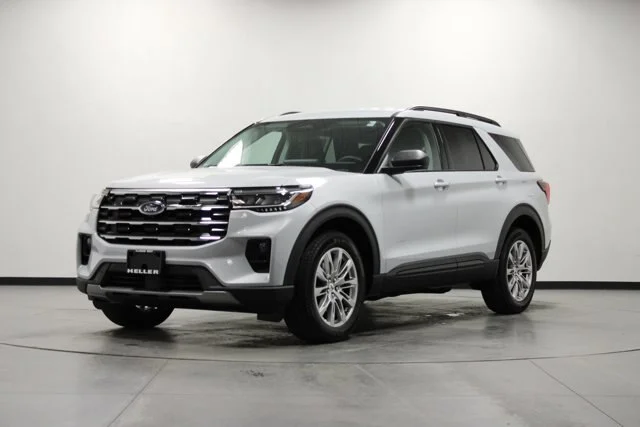 New 2026 Space White Metallic Ford Active image 32