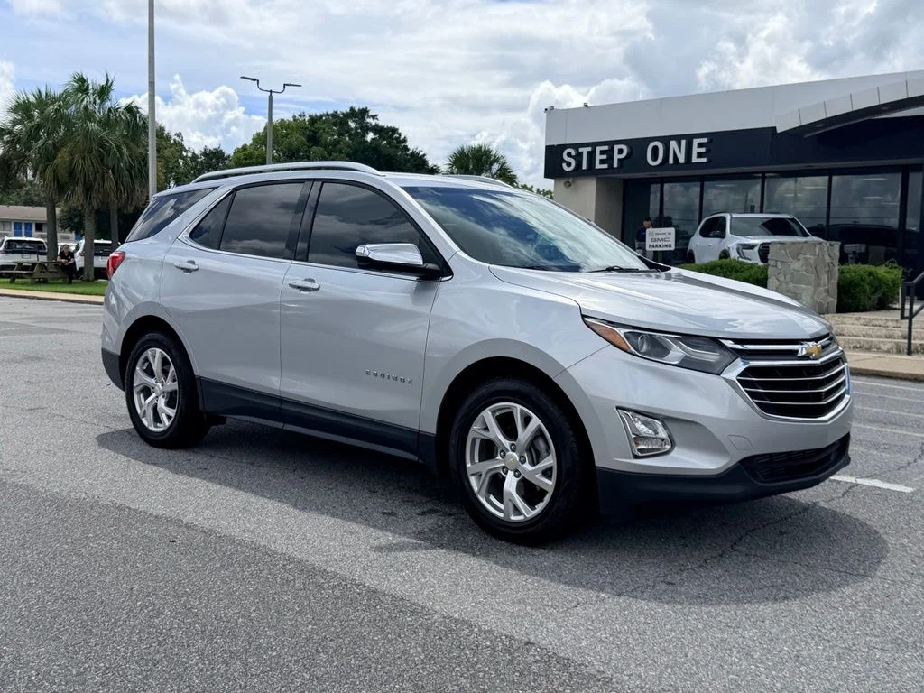 Used 2019 Silver Chevrolet Premier image 8