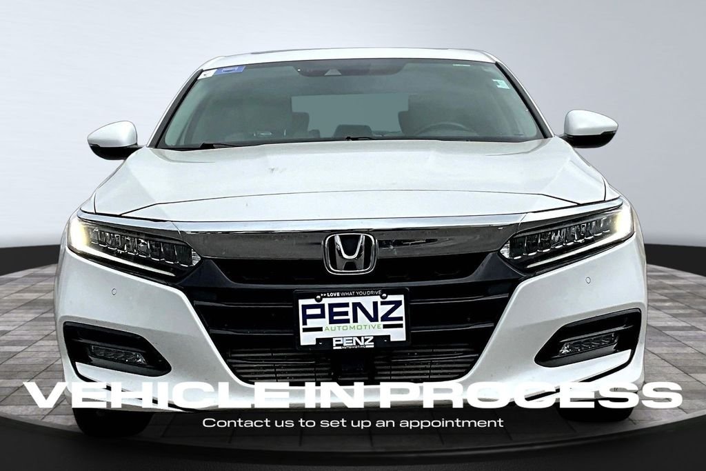 Used 2019 Honda Accord Touring with VIN 1HGCV2F96KA028464 for sale in Rochester, Minnesota