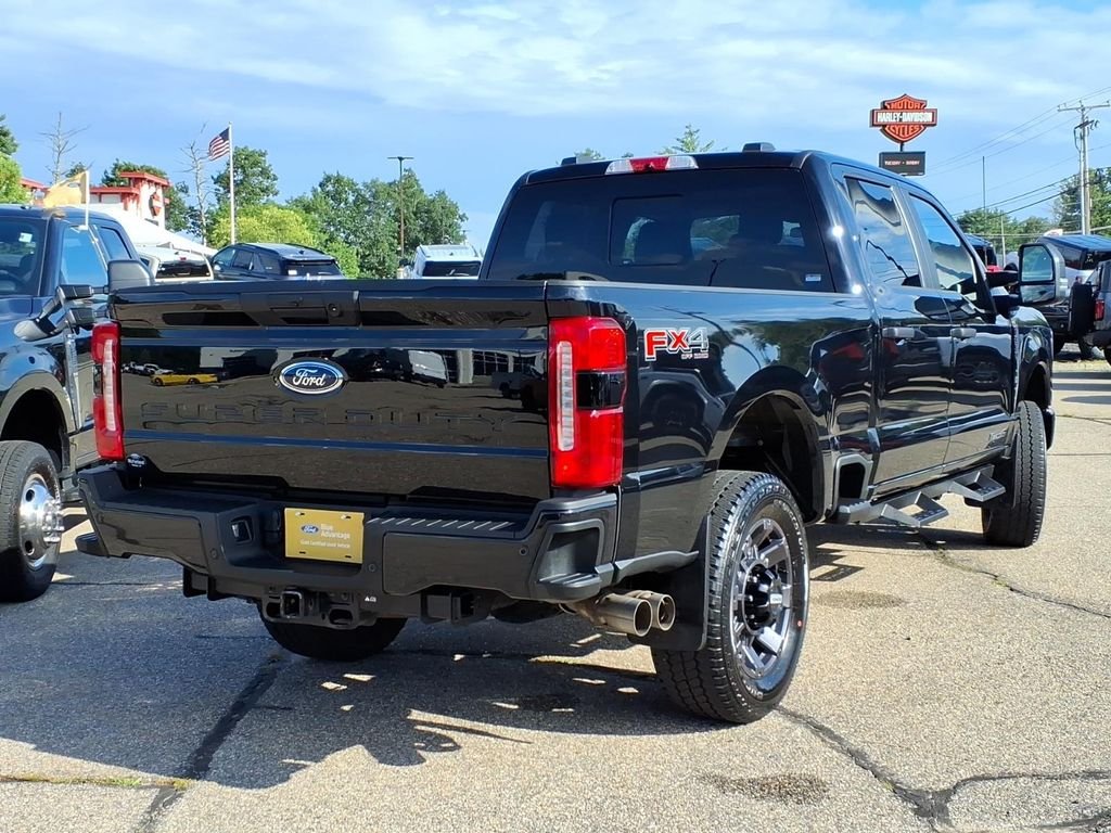 Certified Used 2025 Black Metallic Ford XL image 4
