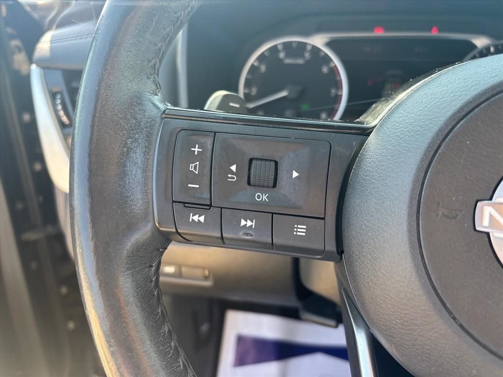 Used 2023 Black Nissan SL image 16