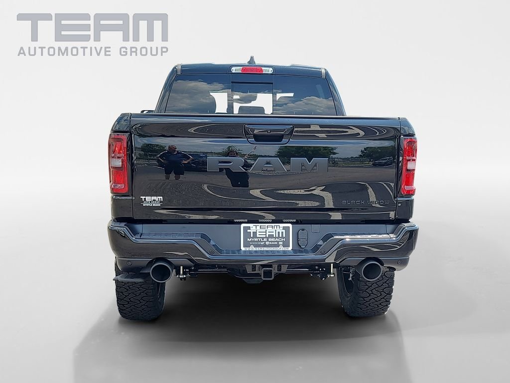 New 2026 Diamond Black Crystal Pearl-Coat Exterior Paint RAM Big Horn/Lone Star image 6