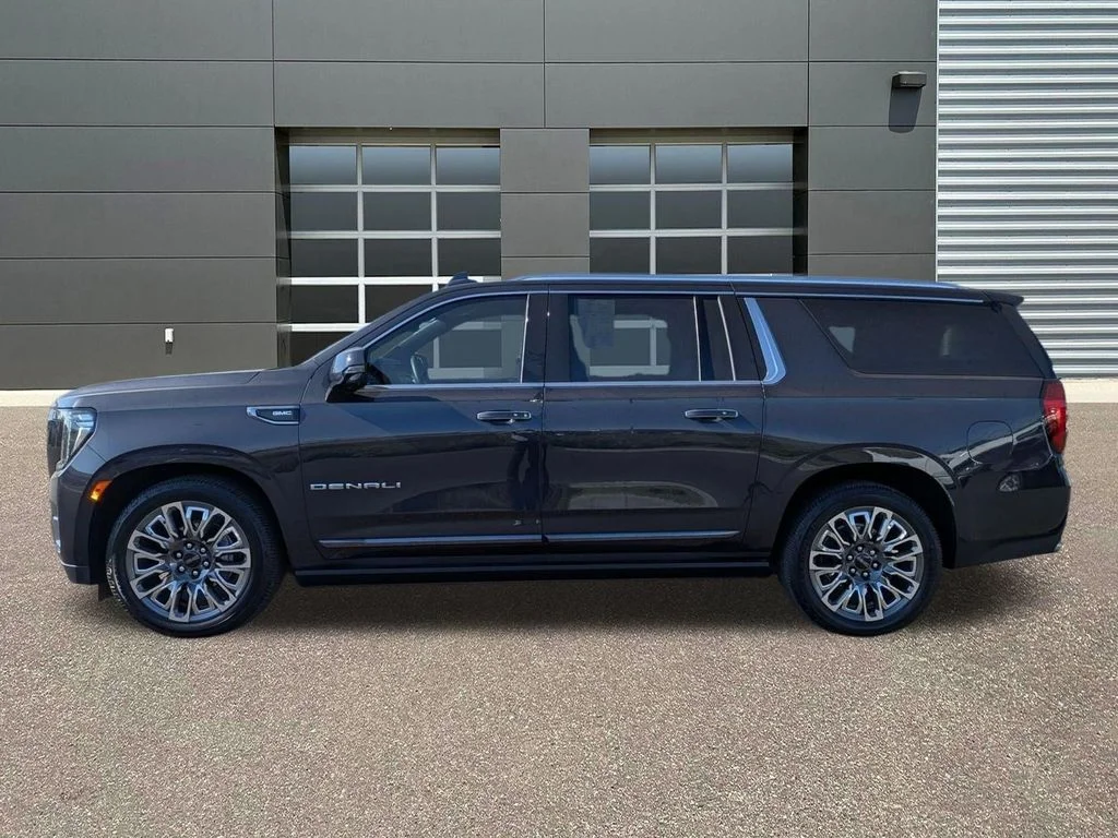 Used 2024 Titanium Rush Metallic GMC Denali Ultimate image 9