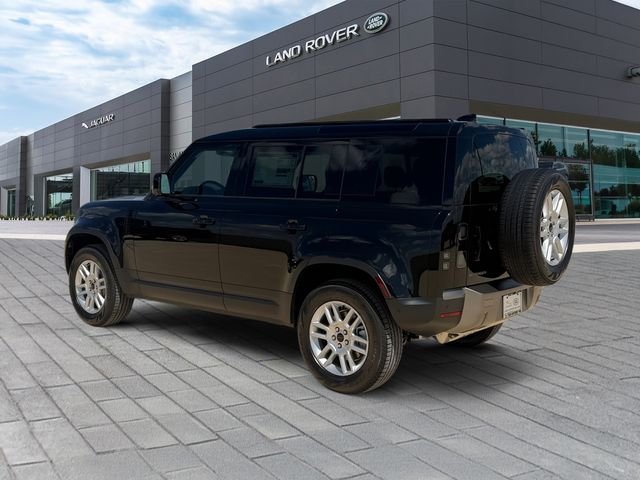 New 2026 Santorini Black Land Rover S image 3