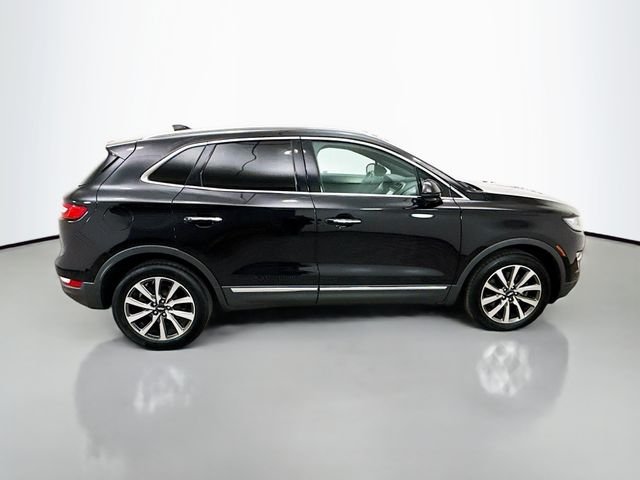 Used 2019 Black Lincoln Reserve image 8
