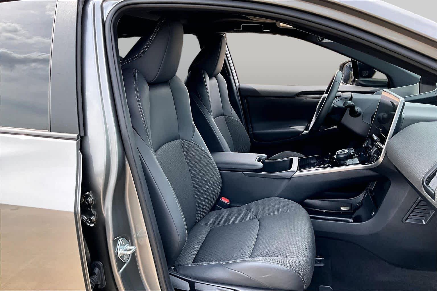 Used 2024 Heavy Metal Toyota XLE image 8