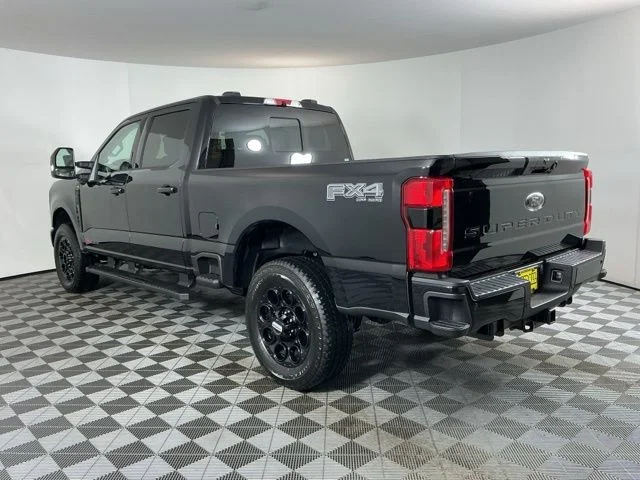 New 2026 Agate Black Ford XLT image 6