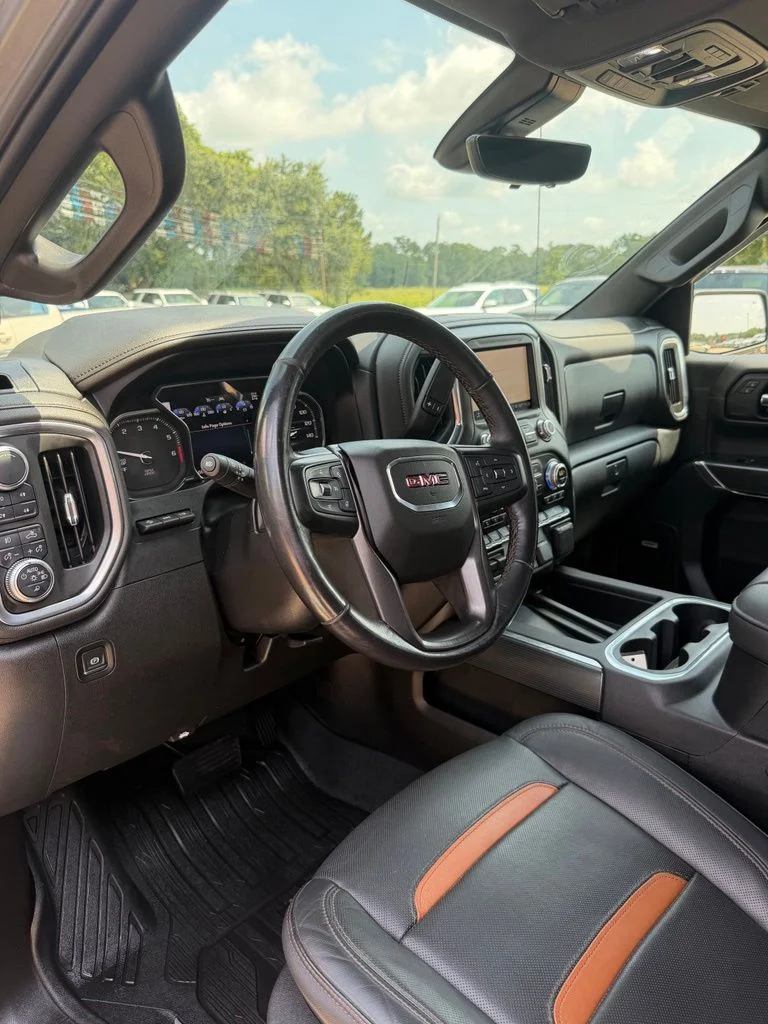 Used 2019 Gray GMC AT4 image 10