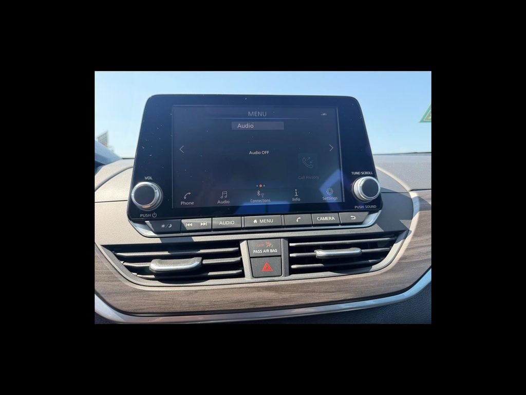 Used 2025 Gray Nissan 2.5 SV image 22