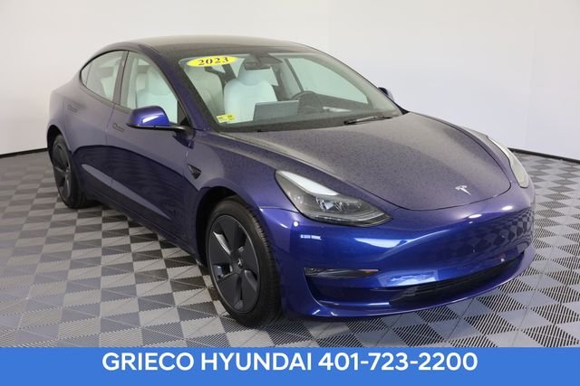 2023 Tesla Model 3 -'s photo
