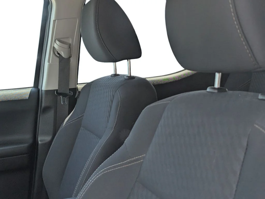 Used 2019 Black Toyota SR5 image 12