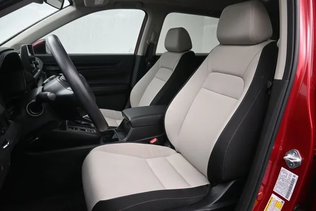 Used 2023 White Honda EX image 10