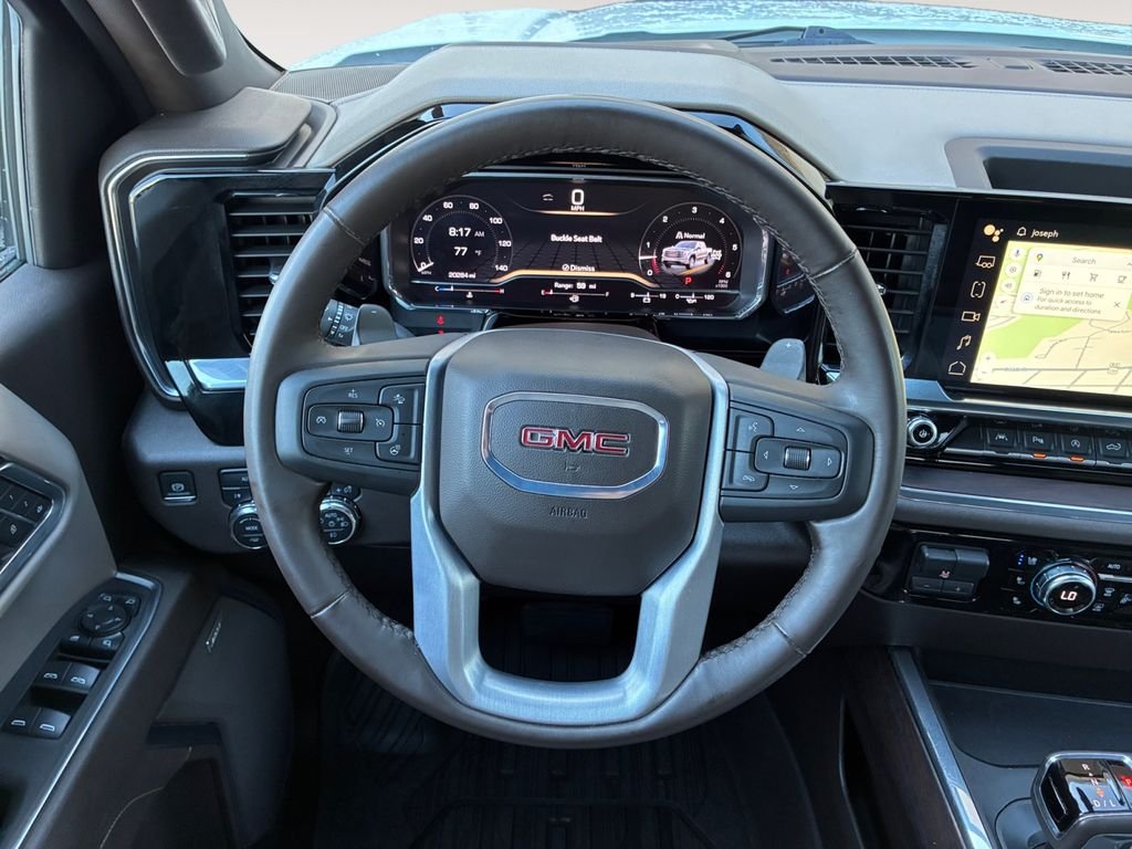 Used 2024 White GMC SLT image 12