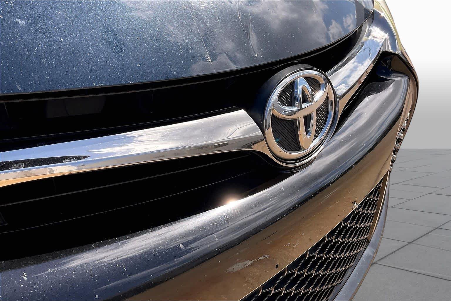 Used 2017 Cosmic Gray Mica Toyota LE image 30
