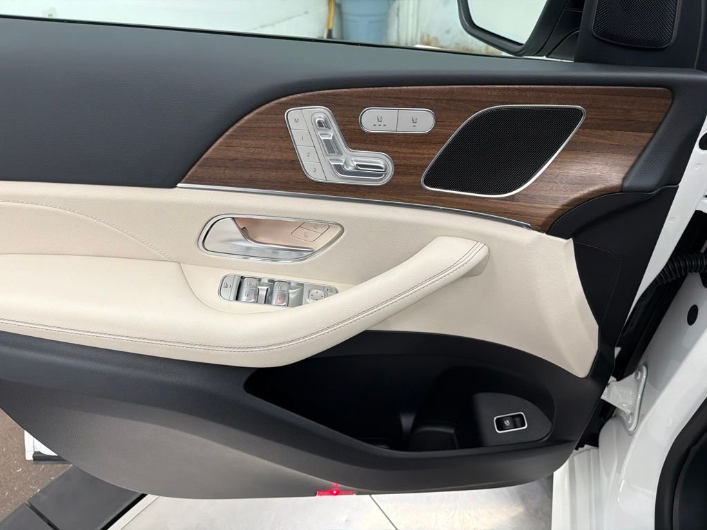 New 2026 Polar White Mercedes-Benz GLE 450 image 17