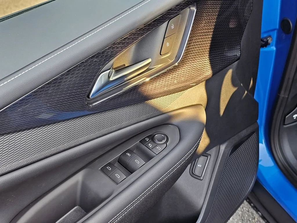 2026 Chevrolet Blazer EV LT - Photo 25
