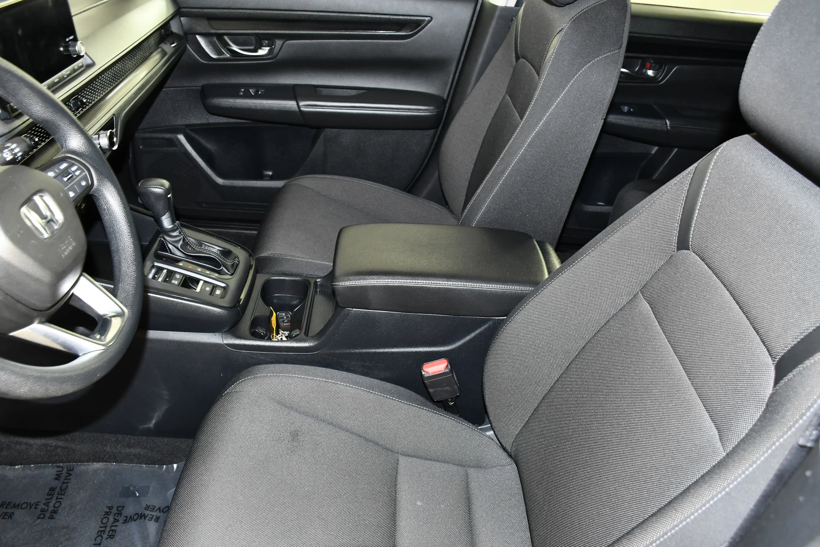 Used 2025 Solar Silver Metallic Honda LX image 36