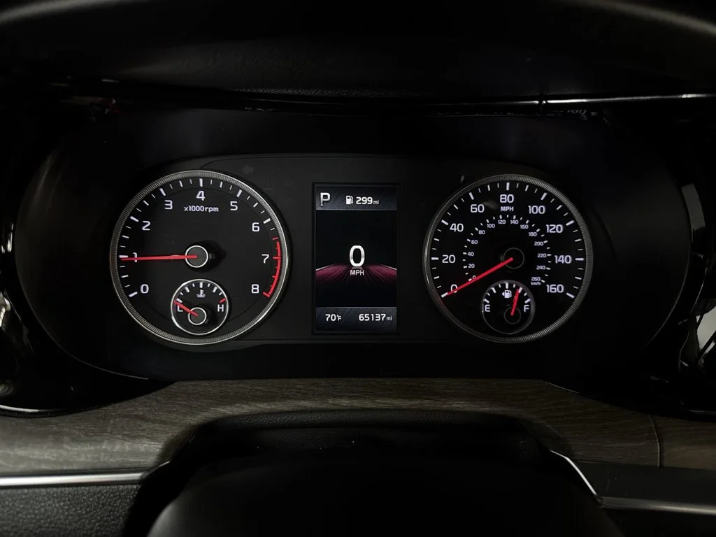 Used 2024 Ebony Black Kia EX image 23