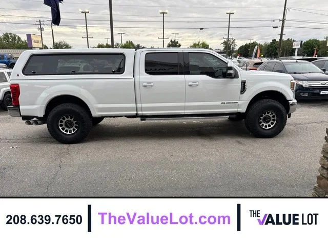 Used 2019 White Ford Lariat image 3