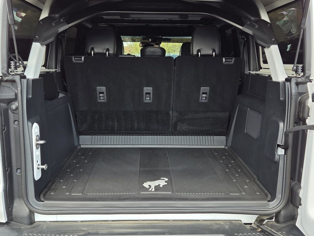 Used 2025 Oxford White Ford Raptor image 42