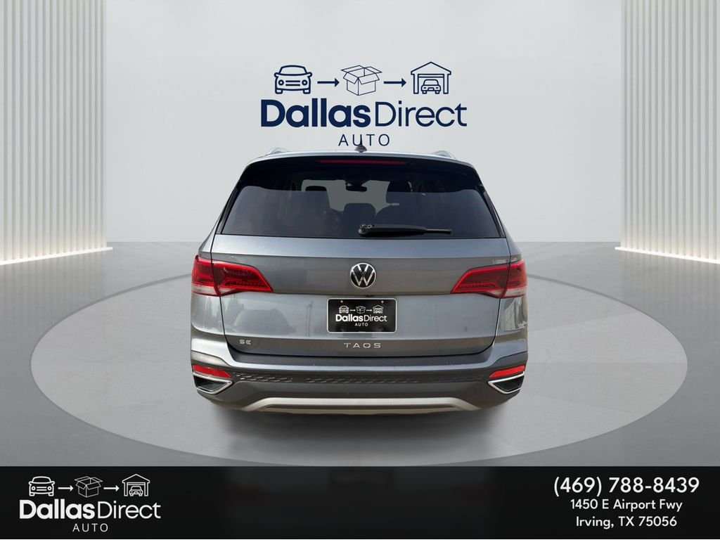Used 2024 Blue Volkswagen SE image 7