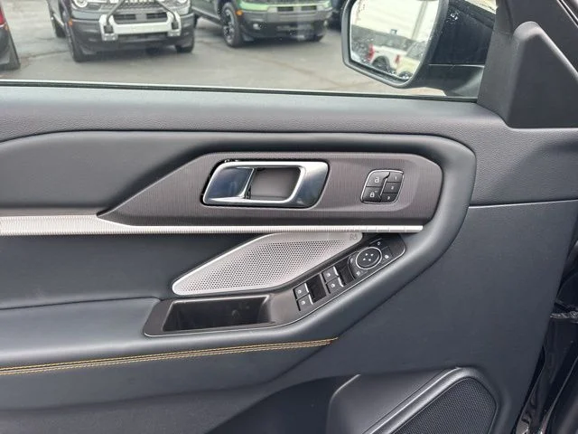 New 2026 Agate Black Metallic Ford Tremor® image 14