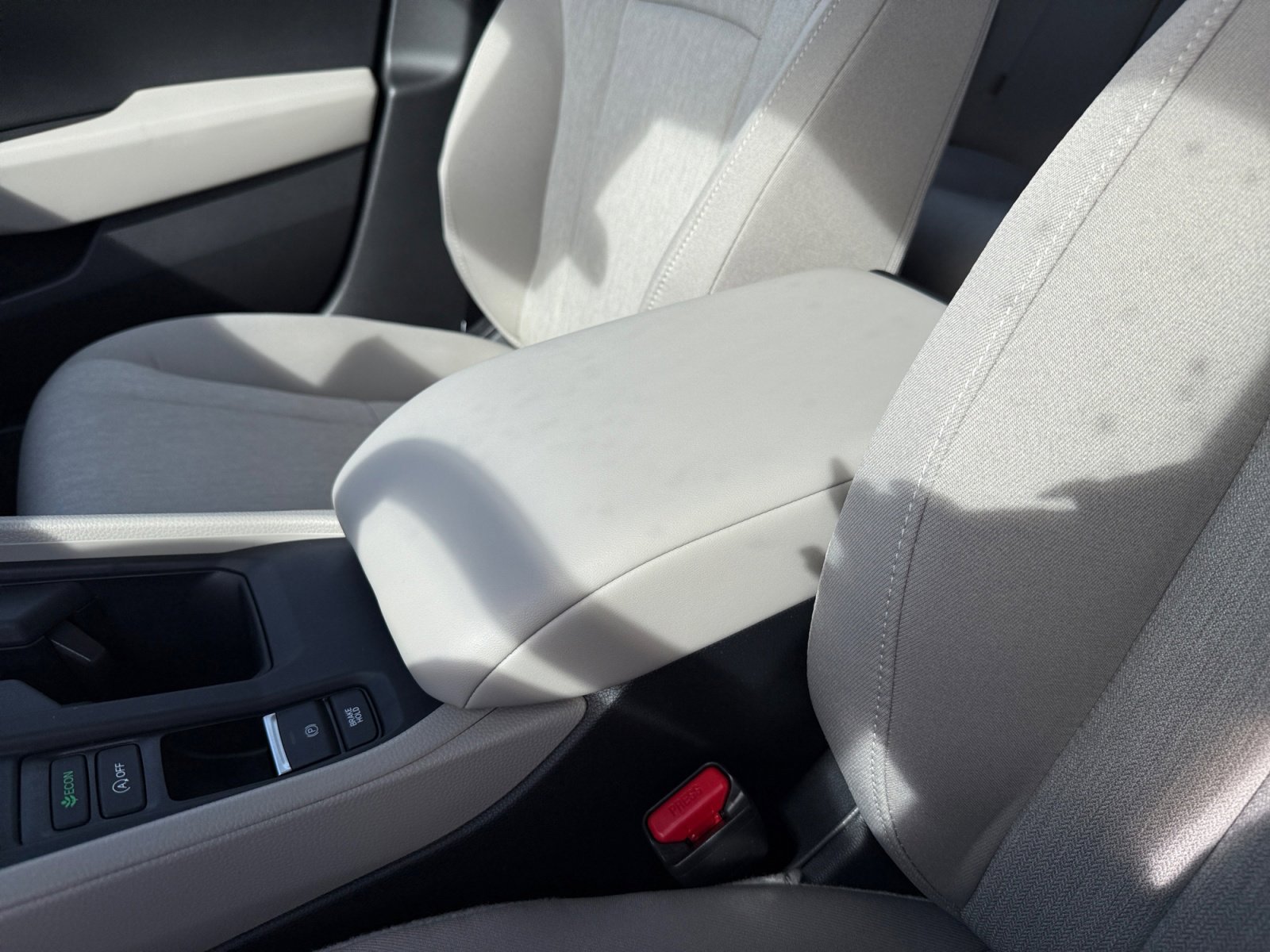 New 2026 Platinum White Pearl Honda LX image 14