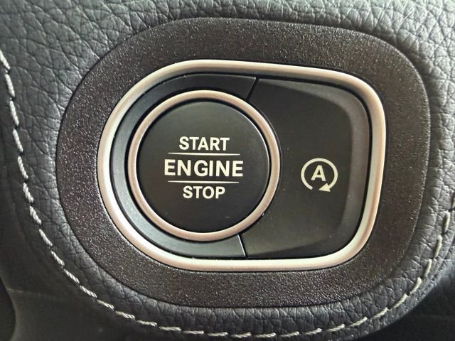 Certified Used 2024 White Mercedes-Benz GLE 350 image 24