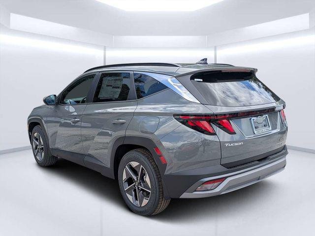 New 2026 Gray Hyundai SEL FWD image 5