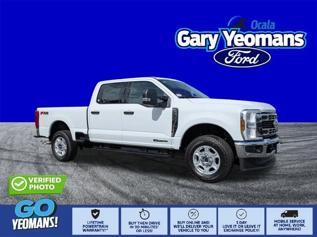 New 2026 Oxford White Ford F-250® XLT image 1