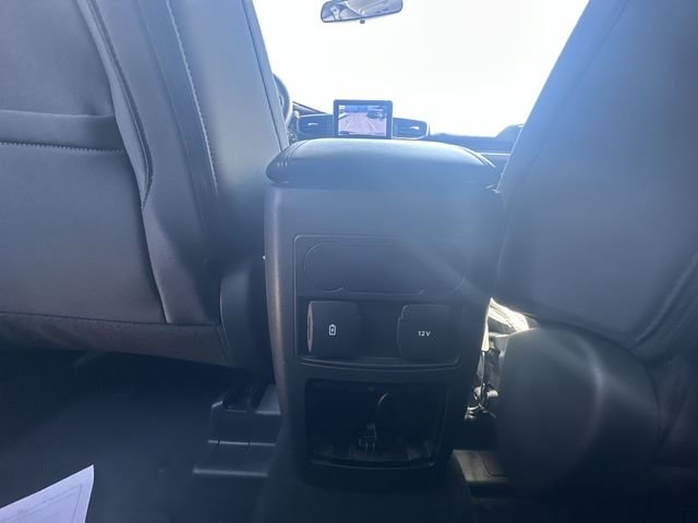 Used 2023 Star White Ford XLT image 22
