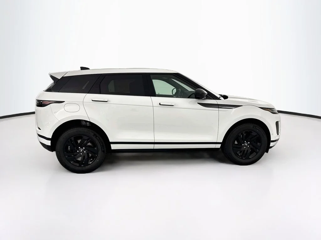 New 2026 Fuji White Land Rover Core S image 4