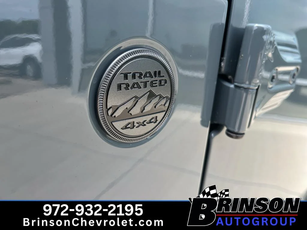 Used 2025 Anvil Clearcoat Jeep Sport image 6