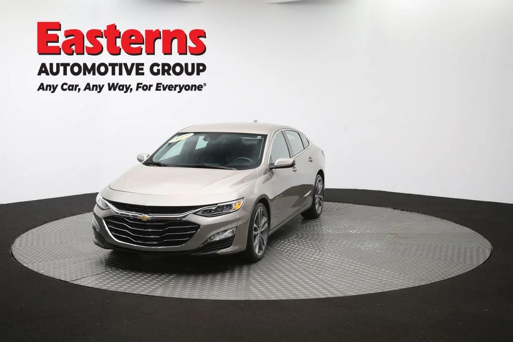 Used 2024 Gray Chevrolet LT image 57