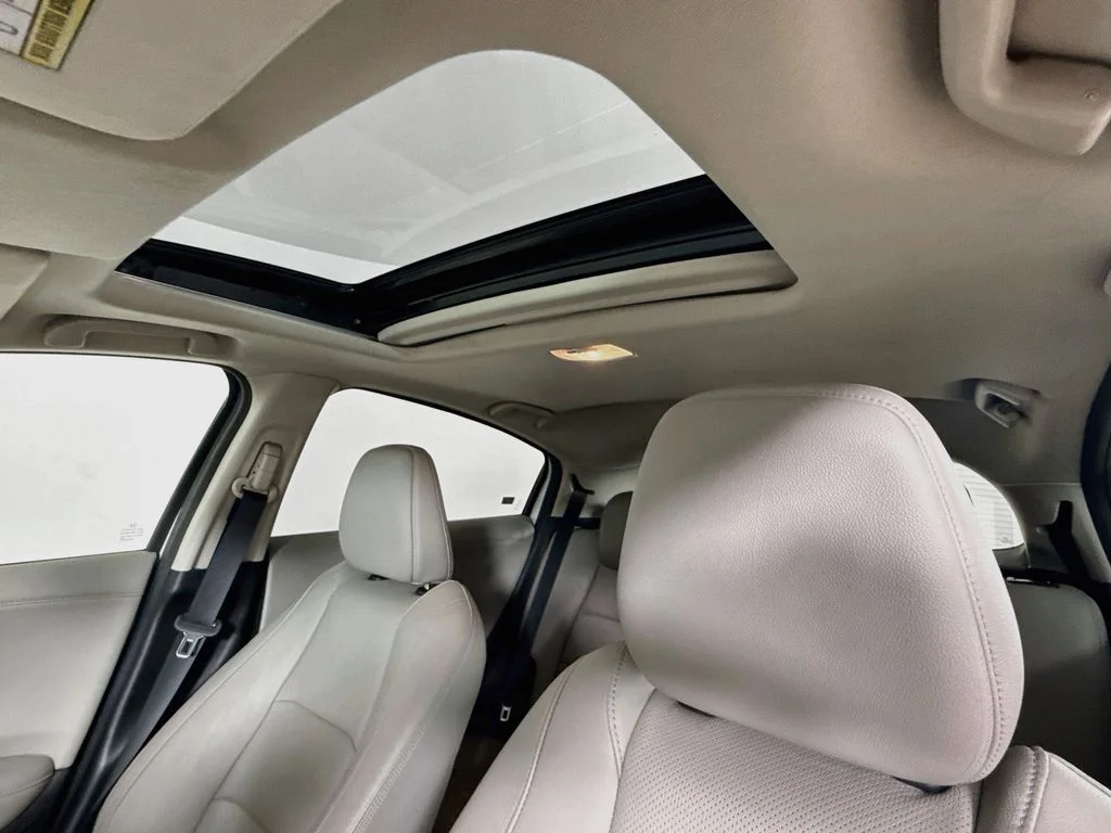 Used 2022  Honda EX-L image 22