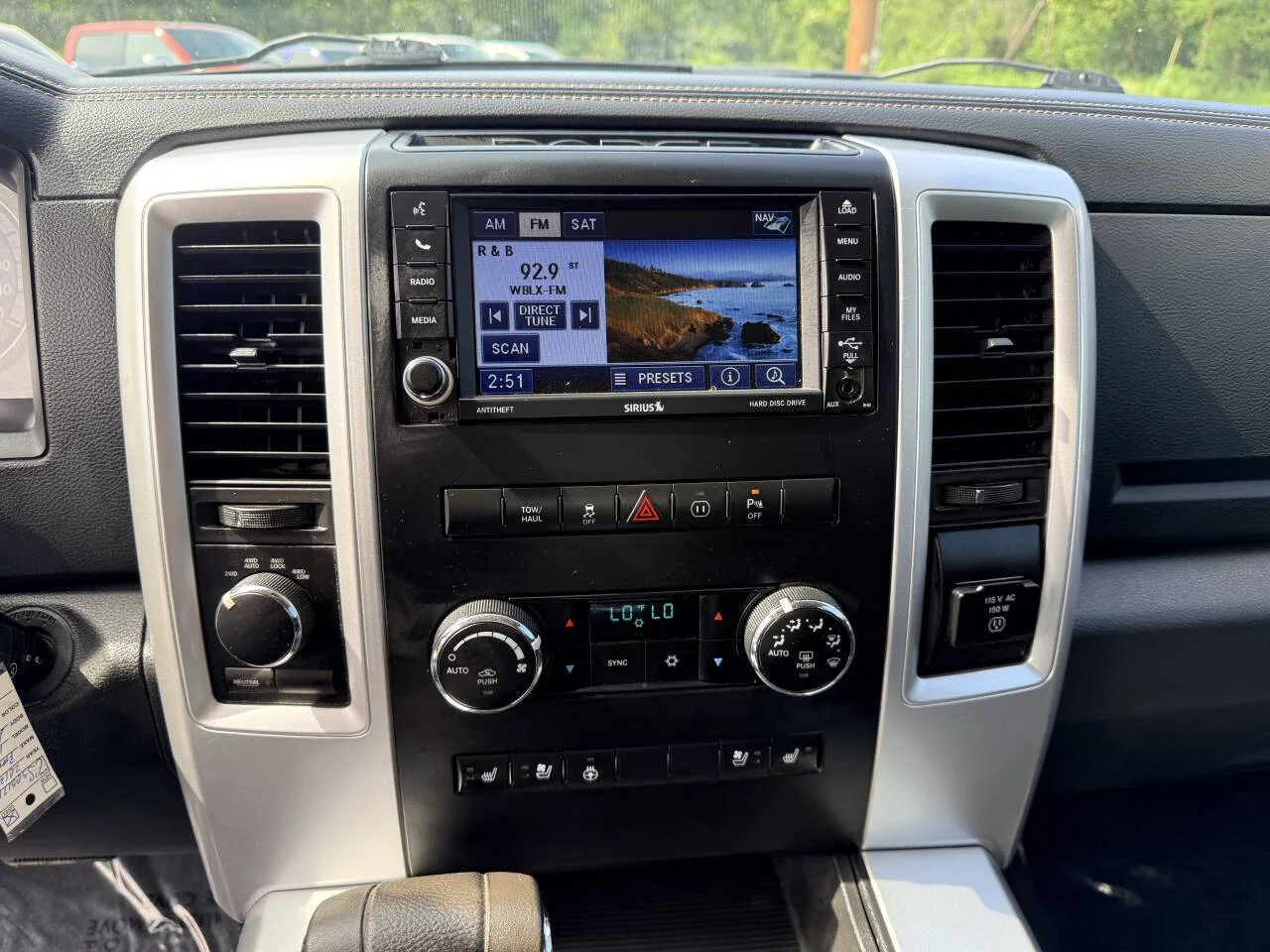 Used 2012 White RAM Sport 4x4 4dr Crew Cab 5.5 ft. SB Pickup image 25