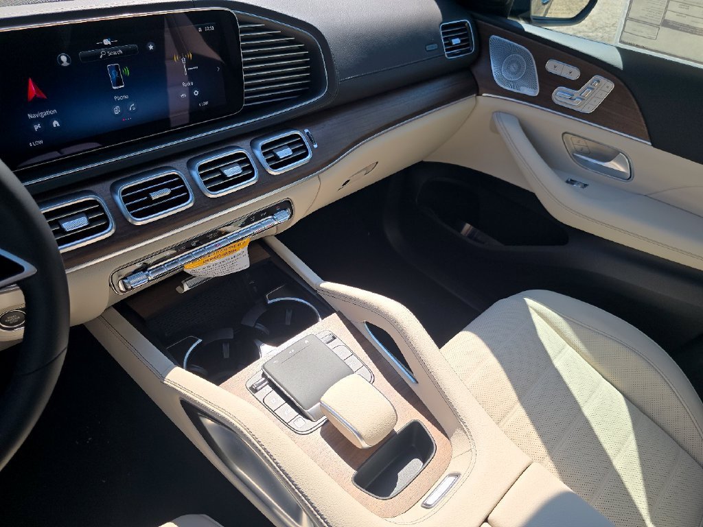 New 2026 Obsidian Black Metallic Mercedes-Benz GLE 450 Coupe image 72