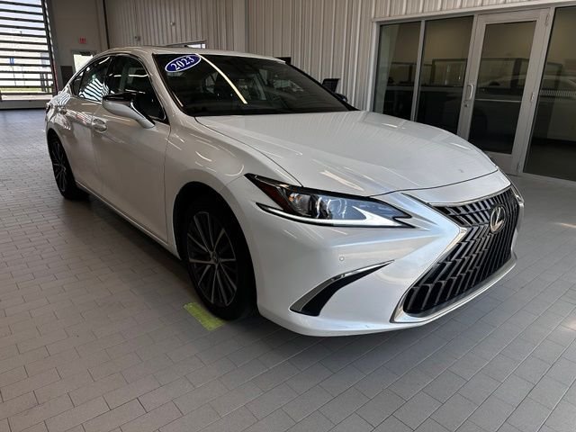 2023 Lexus ES 350 350's photo