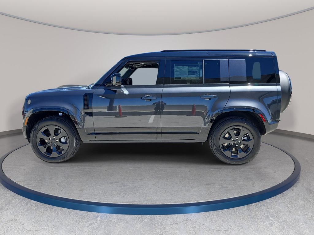 New 2026 Carpathian Grey Land Rover X-Dynamic SE image 8
